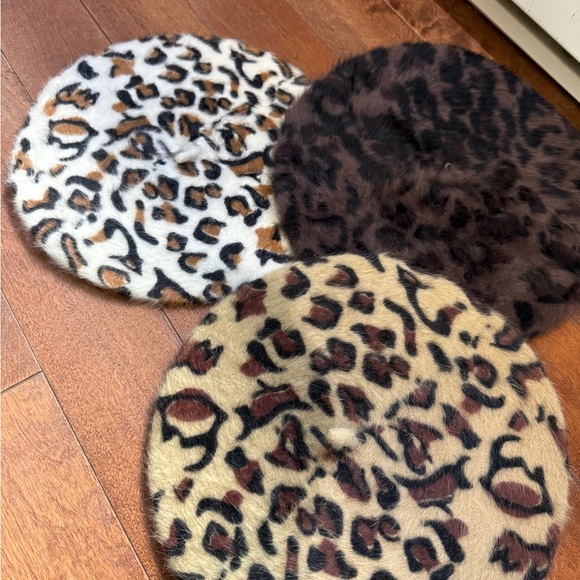 Leopard Rabbit Fut Beret - Picture 5 of 5